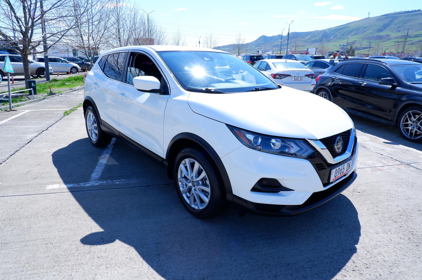 Nissan Rogue 2021 — photo 2