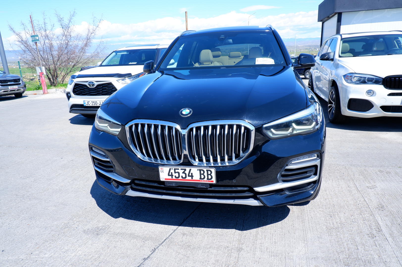 BMW X5 2020 — photo 2