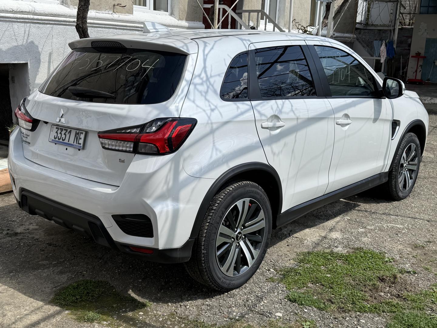 Mitsubishi Outlander Sport 2021 — photo 2