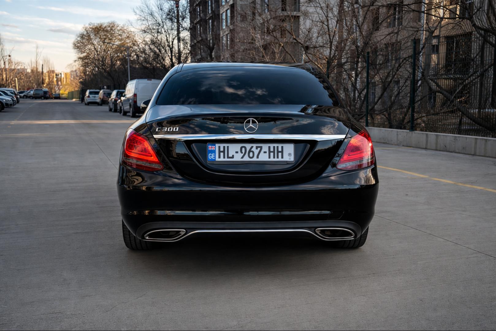 Mercedes-Benz C 300