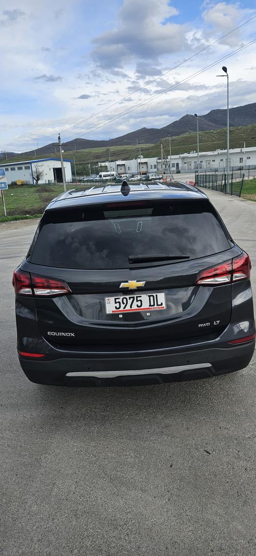 Chevrolet Equinox 2022 — photo 2