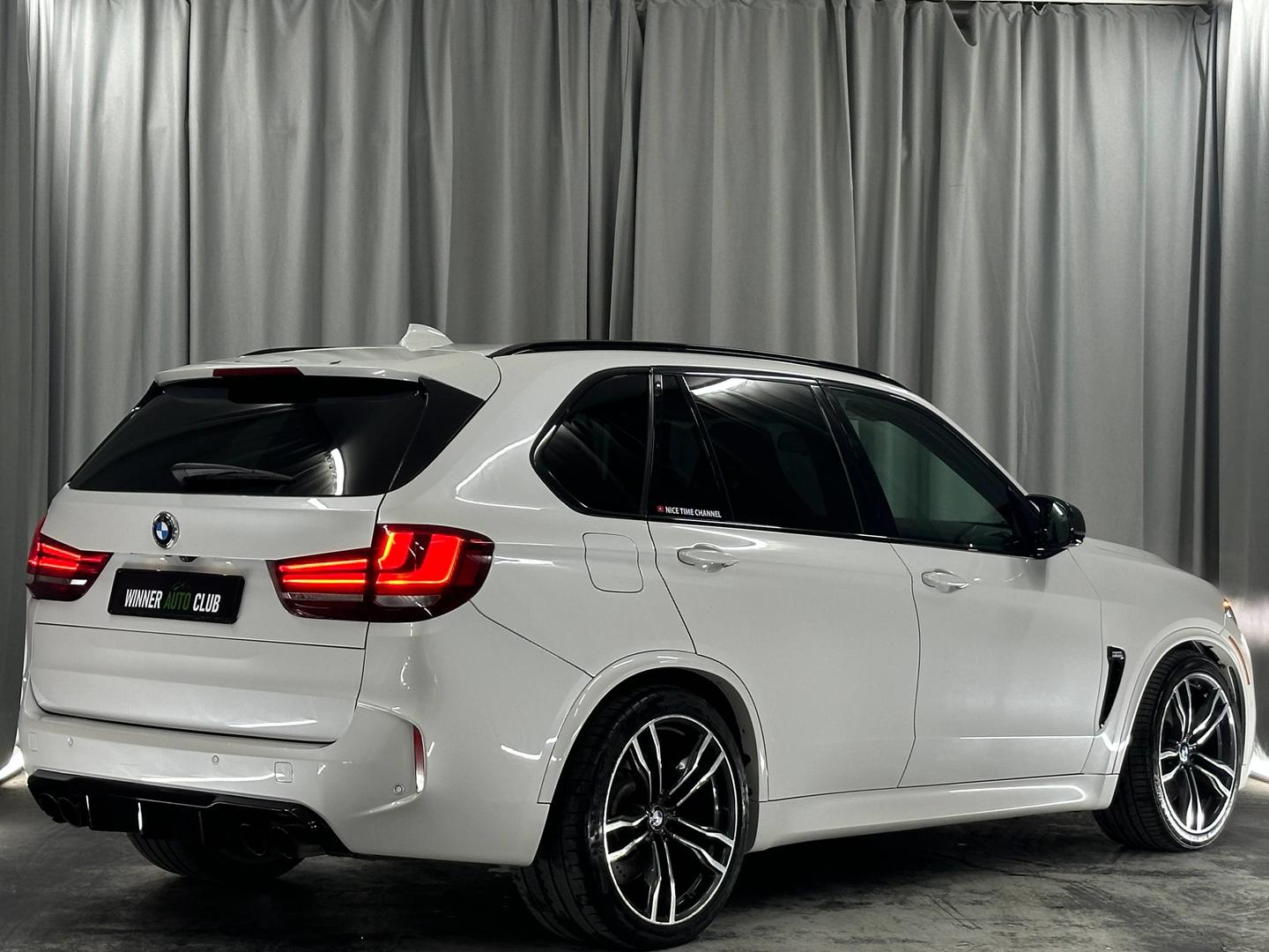 BMW X5 M 2017 — photo 2