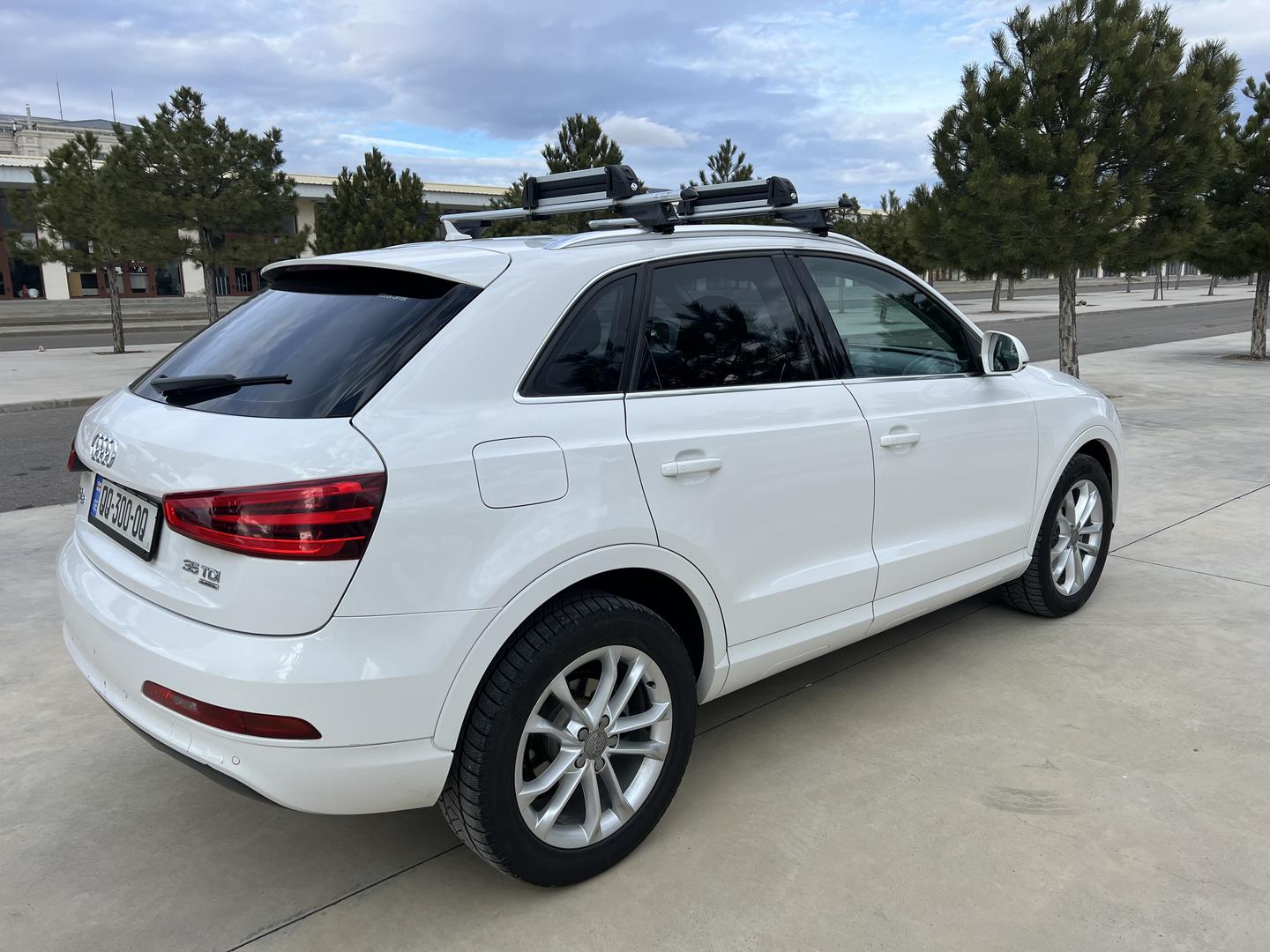 Audi Q3 2014 — photo 2