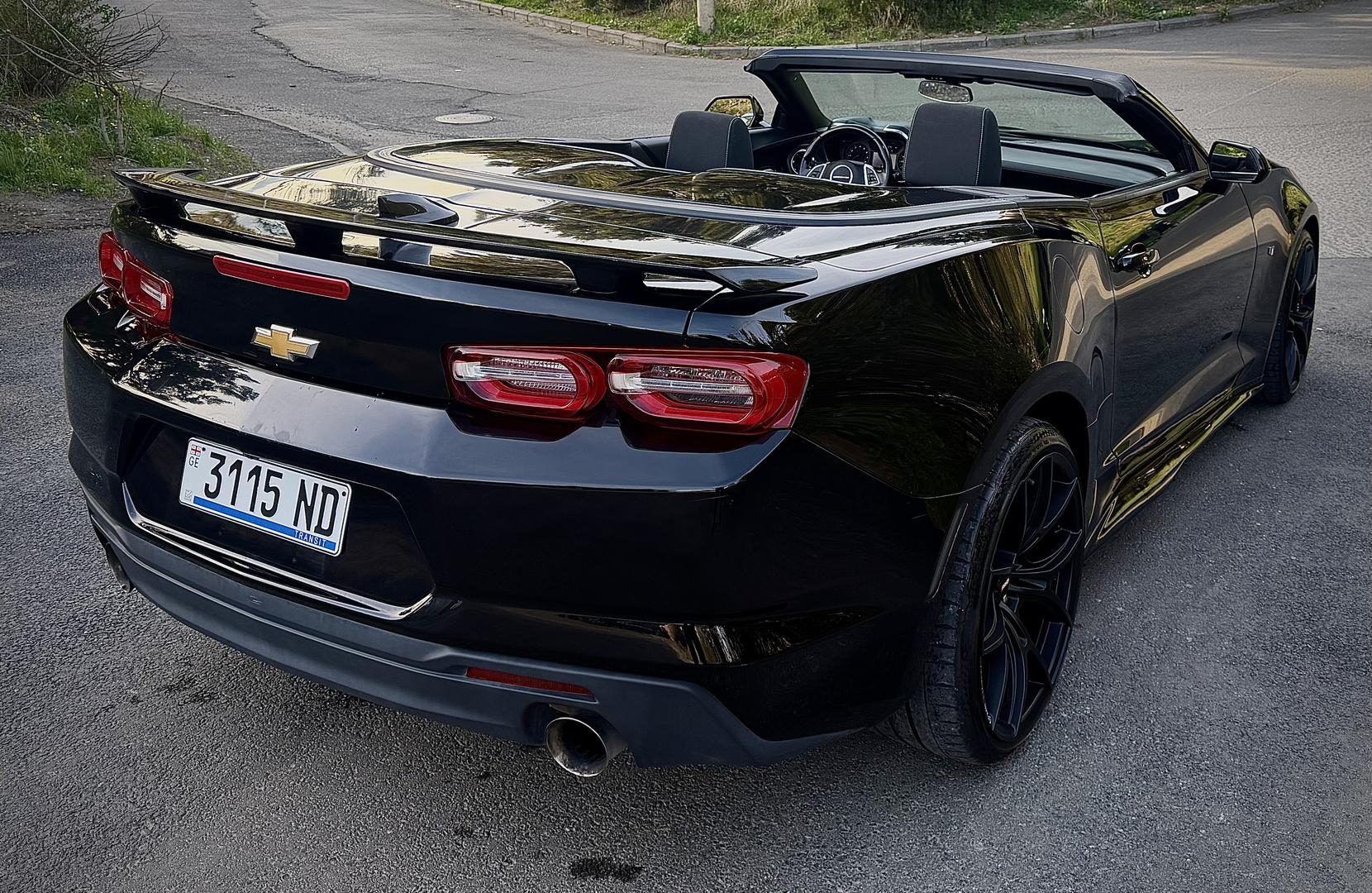 Chevrolet Camaro 2023 — photo 2
