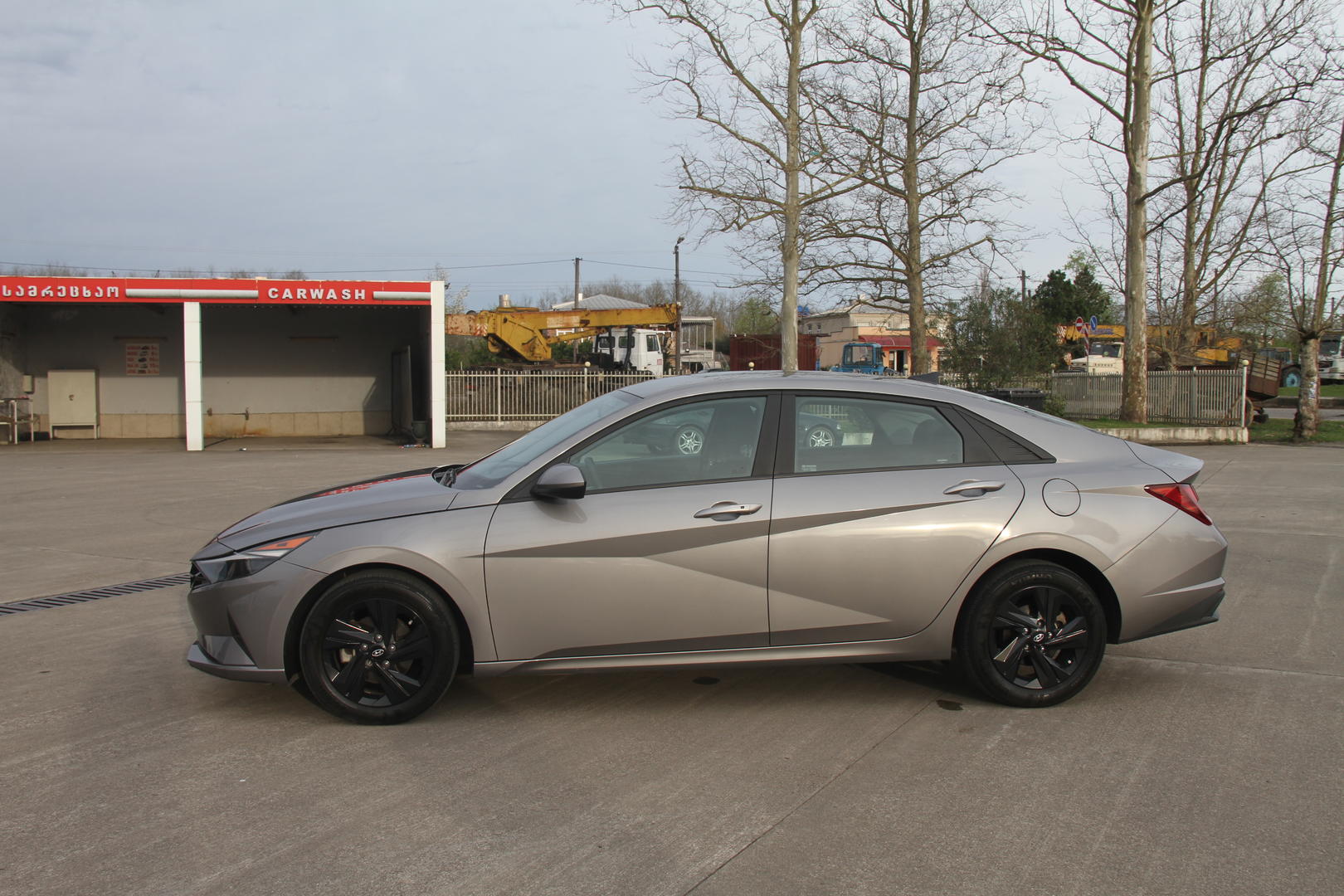 Hyundai Elantra 2022 — photo 2