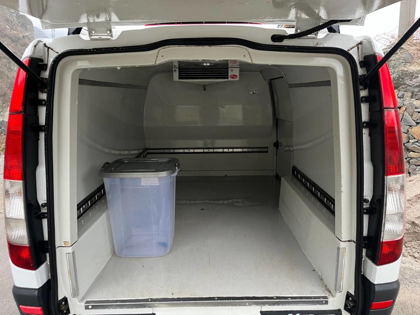Mercedes-Benz Vito 2006 — photo 2