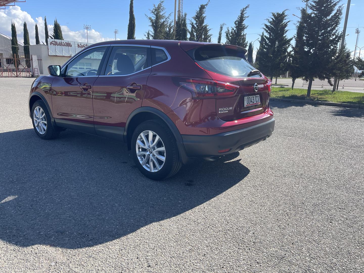 Nissan Rogue 2022 — photo 2
