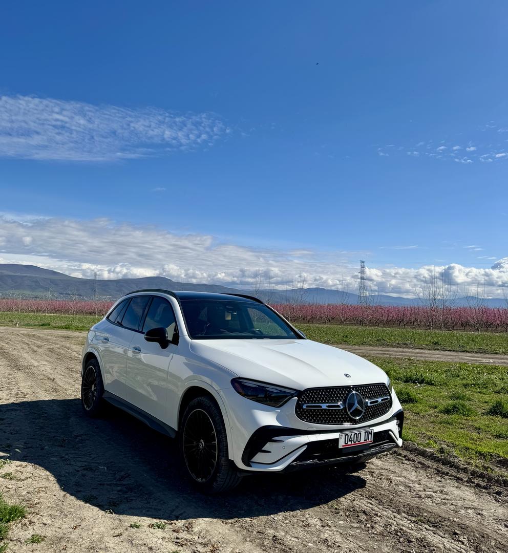 Mercedes-Benz GLC 300 2023 — photo 2