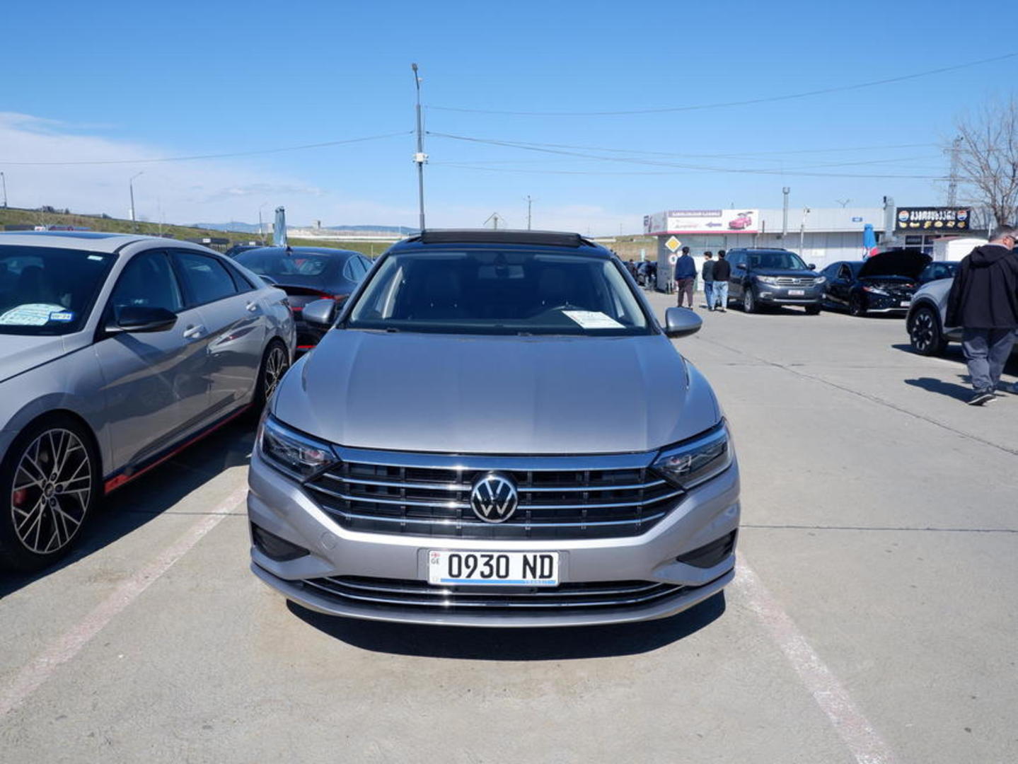 Volkswagen Jetta 2021 — photo 2