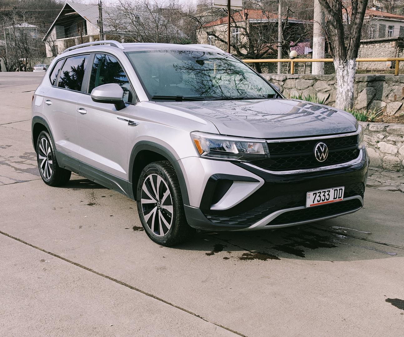 Volkswagen Taos