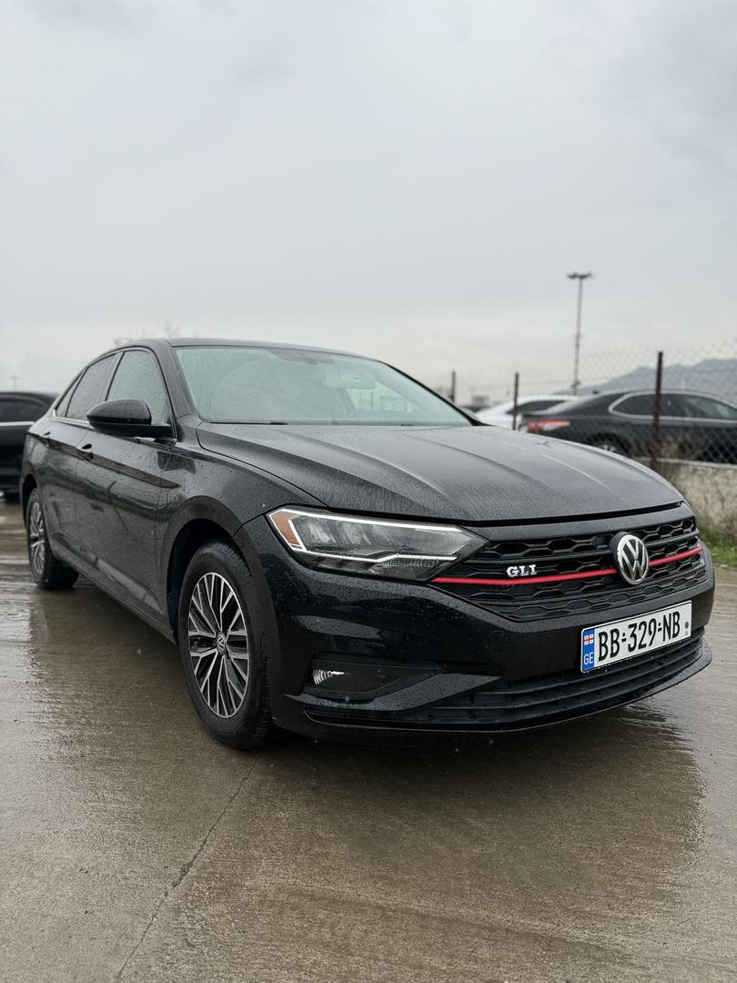 Volkswagen Jetta 2020 — photo 2
