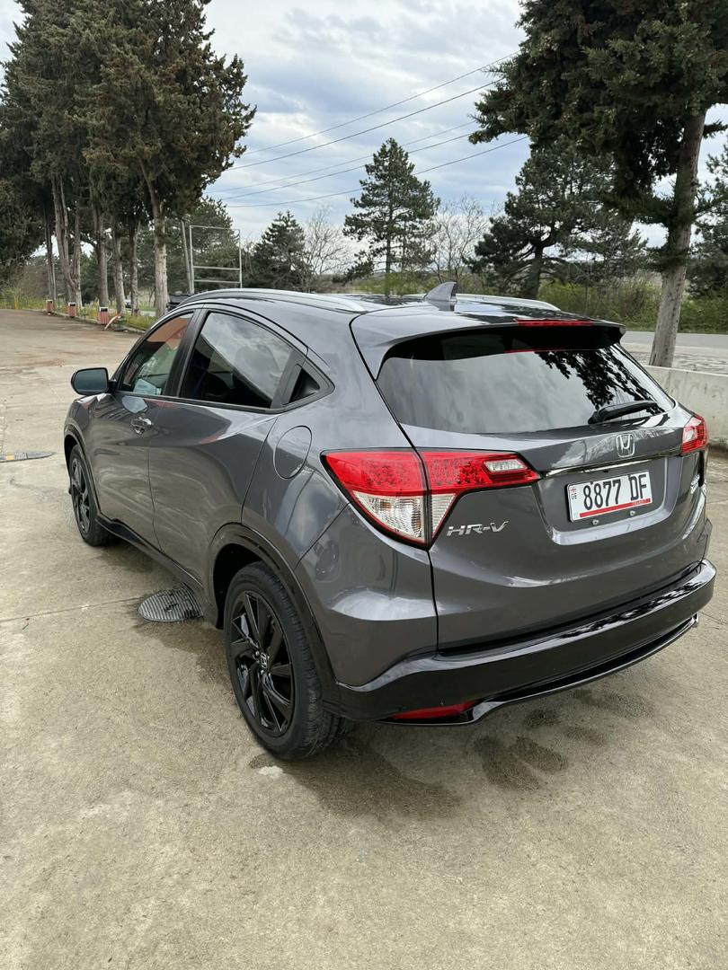 Honda HR-V 2022 — photo 2