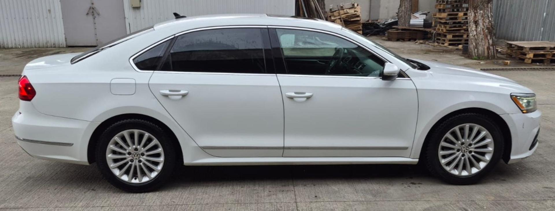 Volkswagen Passat 2016 — photo 2