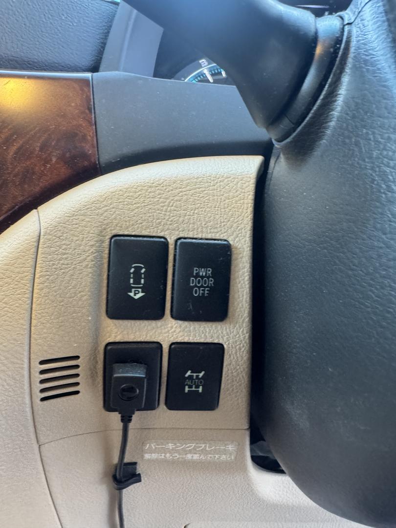 Toyota Alphard 2008 — photo 2