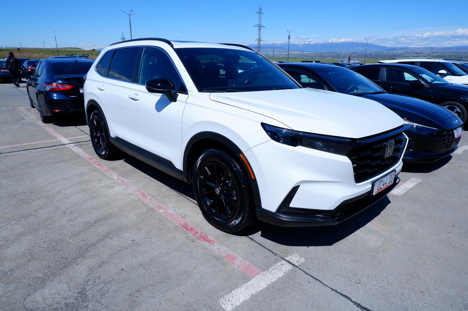 Honda CR-V 2023 — photo 2