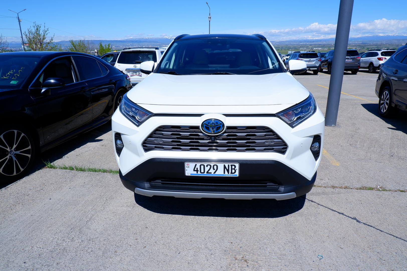 Toyota RAV 4 2020 — photo 2