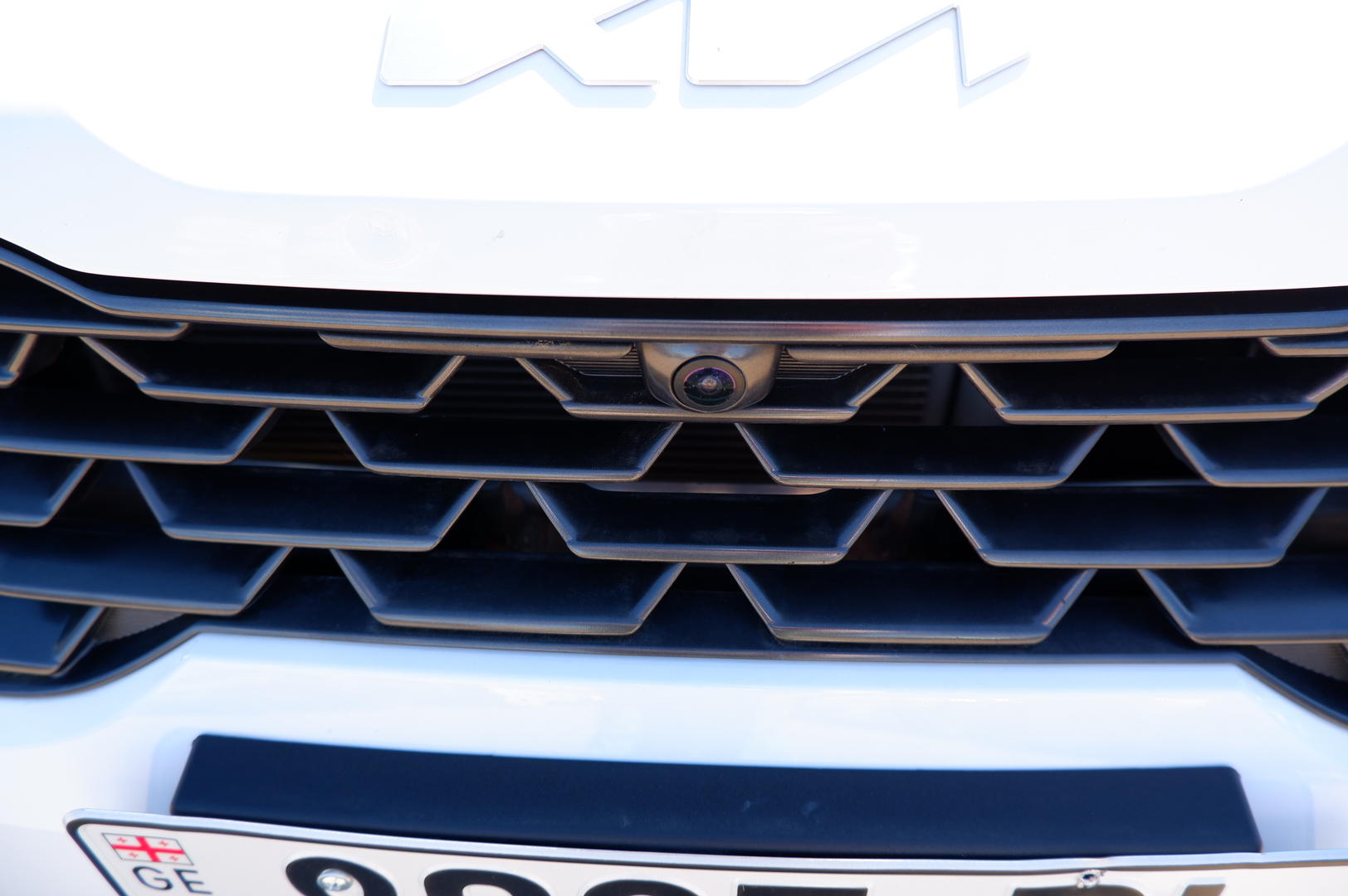 Kia K5 2022 — photo 2
