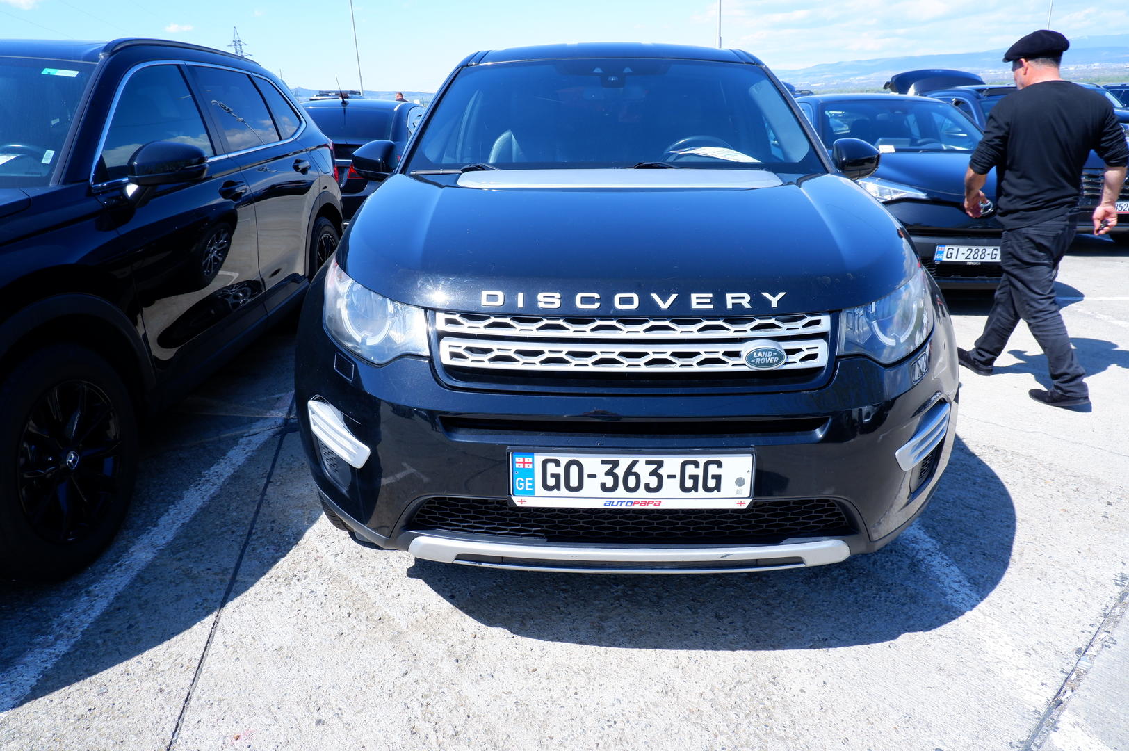 Land Rover Discovery 2016 — photo 2