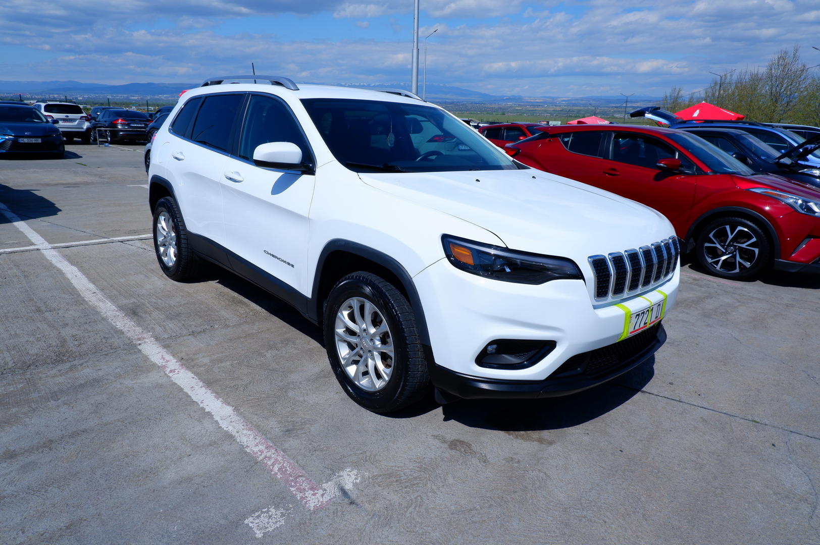 Jeep Cherokee 2019 — photo 2