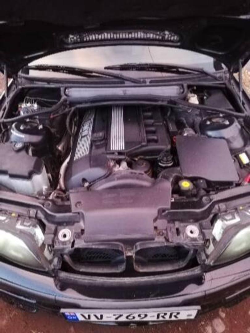 BMW 325 2002 — photo 2