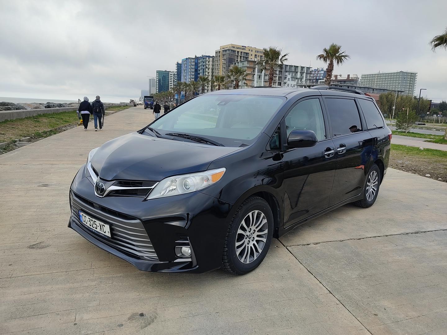 Toyota Sienna