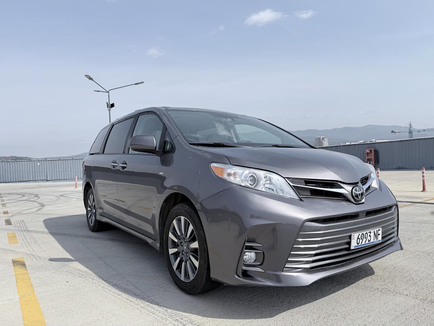Toyota Sienna