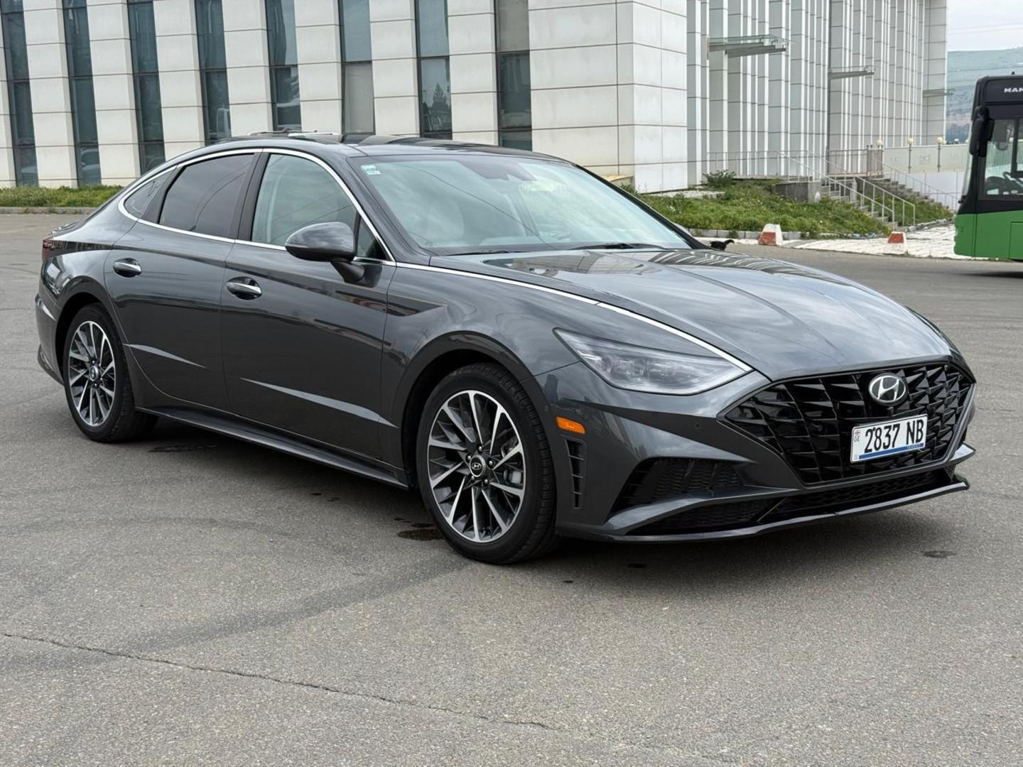 Hyundai Sonata 2021 — photo 2
