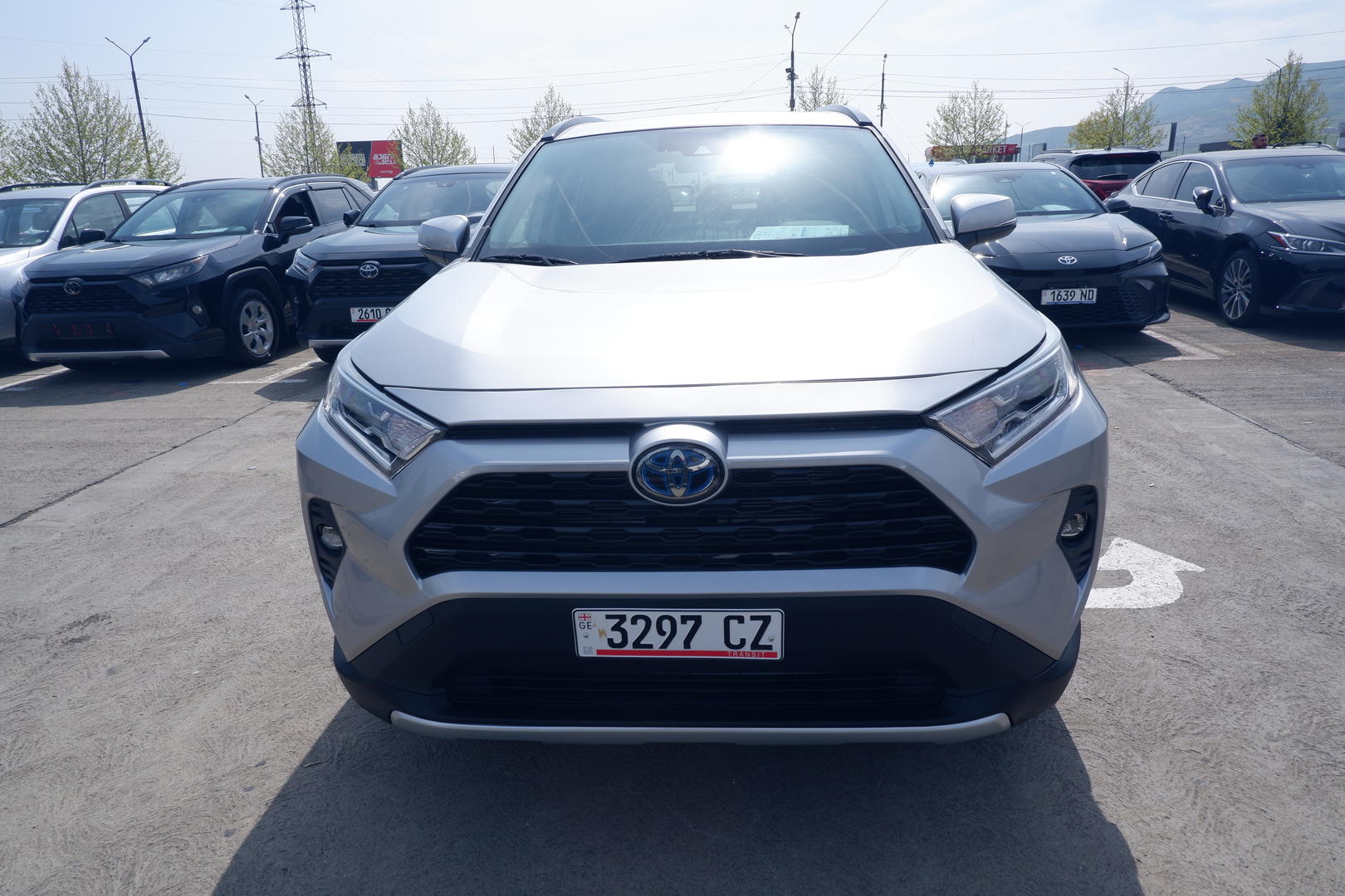 Toyota RAV 4 2020 — photo 2