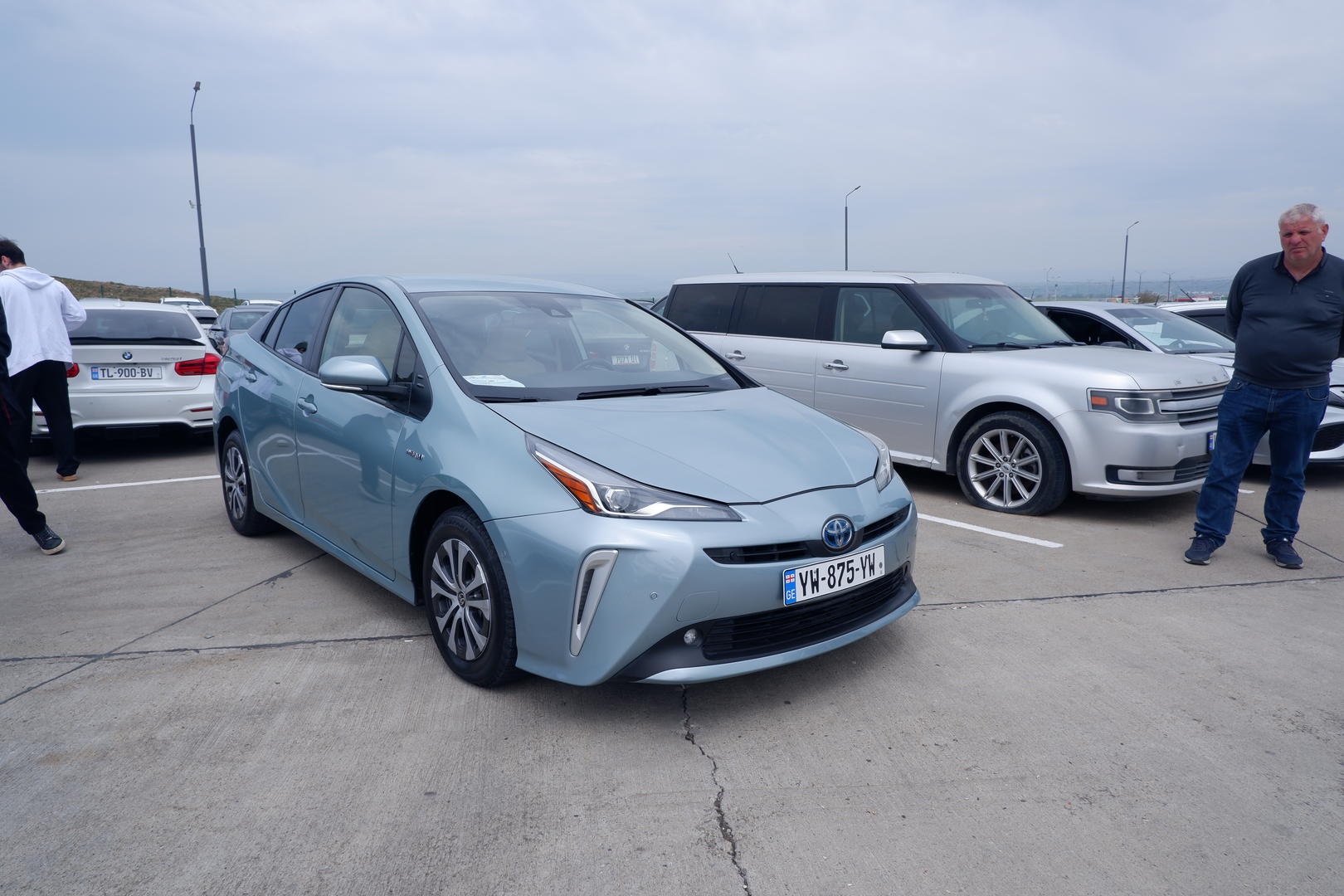 Toyota Prius 2021 — photo 2