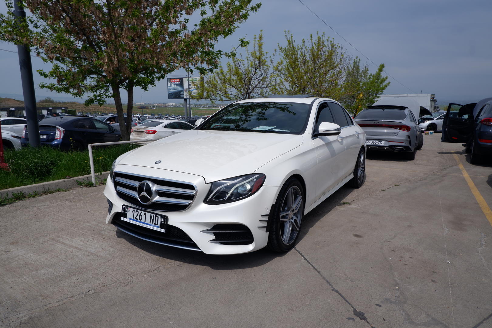 Mercedes-Benz E 300