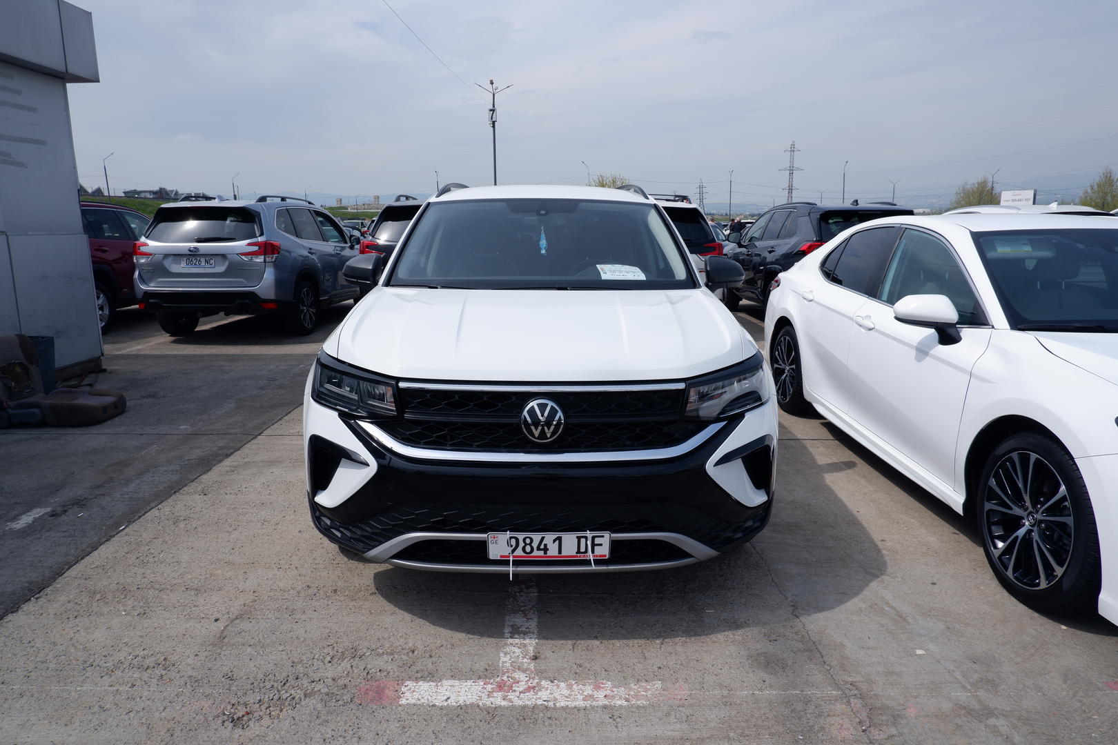 Volkswagen Taos 2023 — photo 2