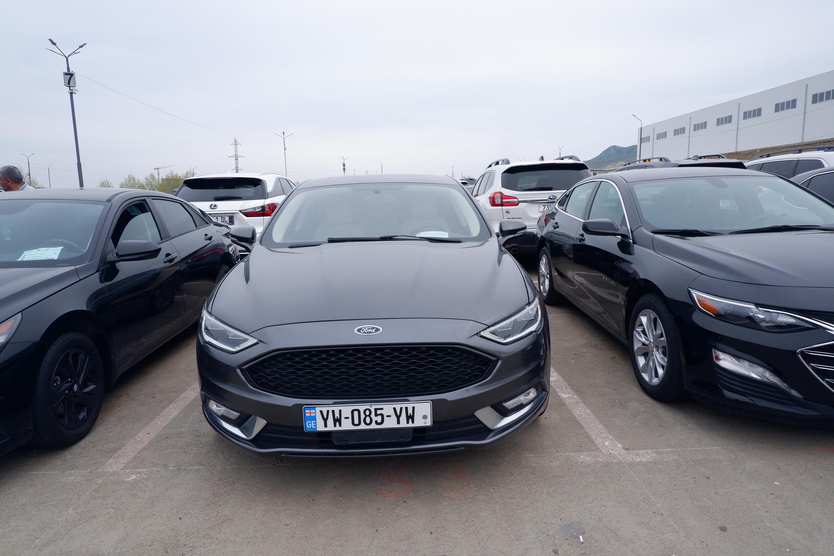 Ford Fusion 2017 — photo 2