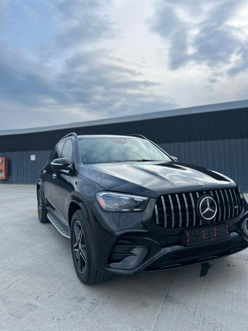 Mercedes-Benz GLE 350 2023 — photo 2