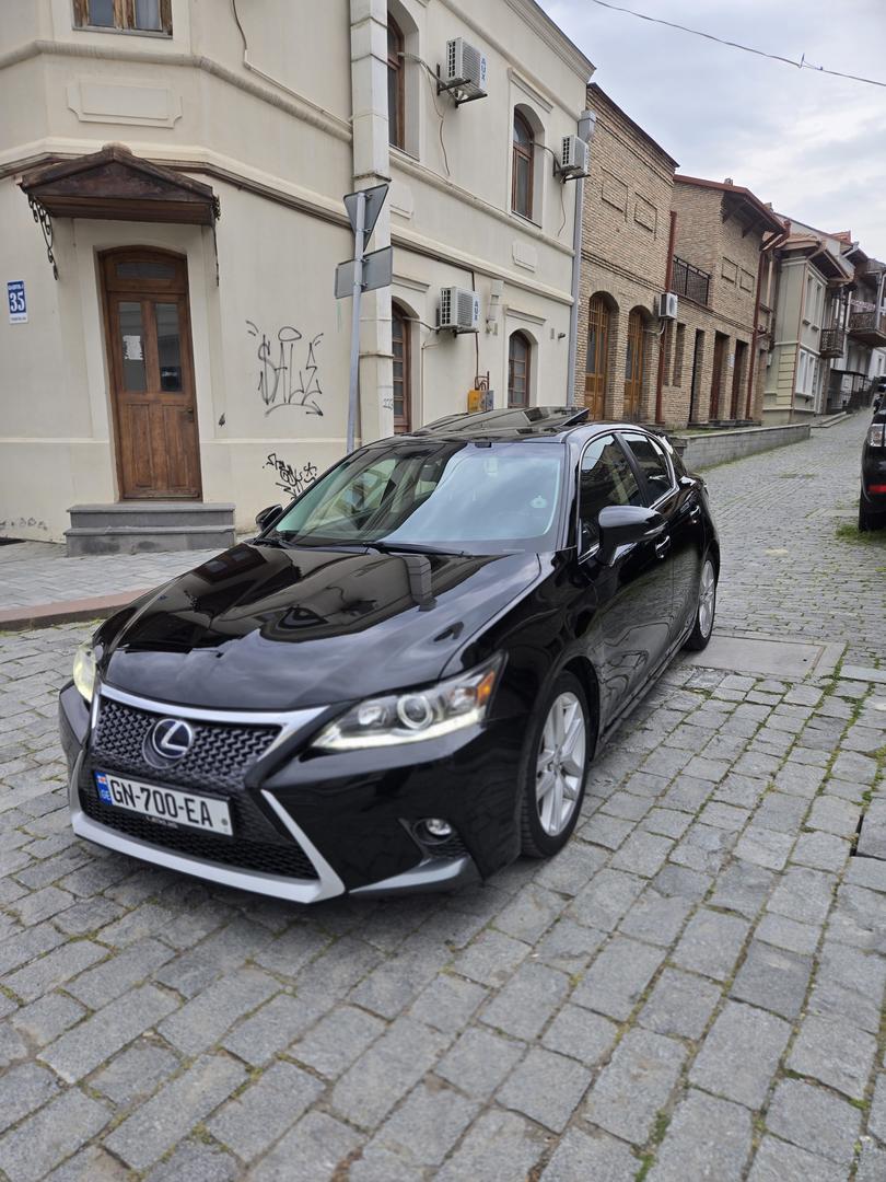 Lexus CT 200h 2015 — photo 2