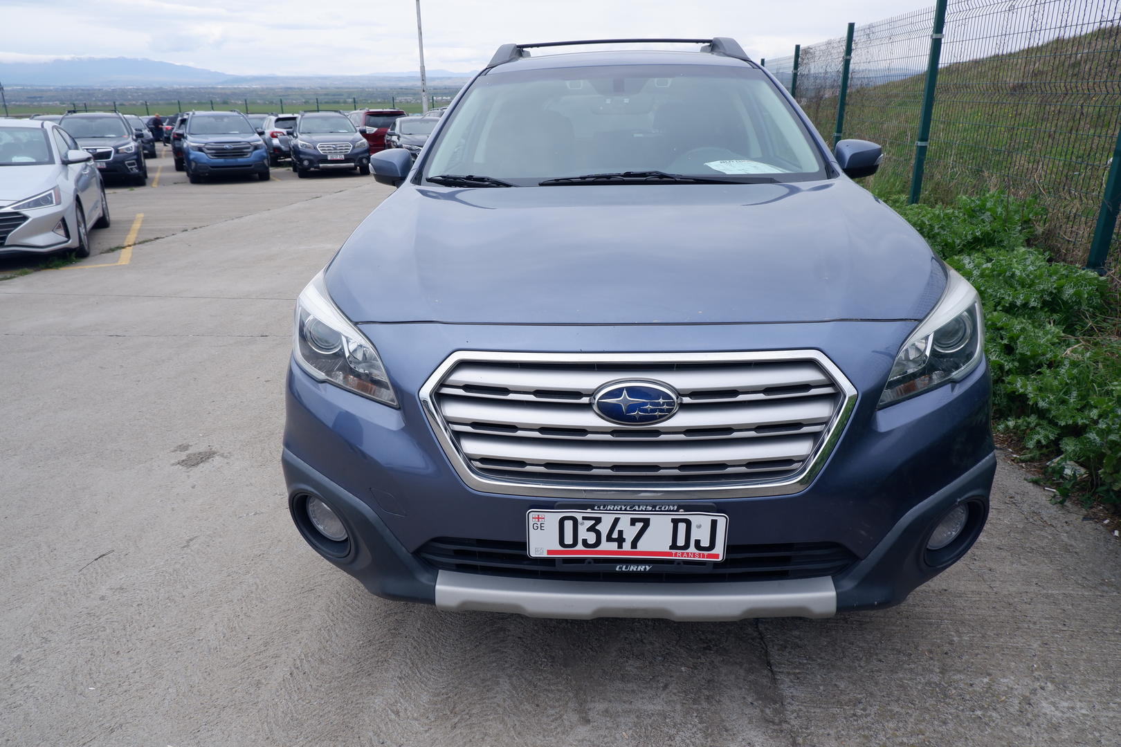 Subaru Outback 2016 — photo 2