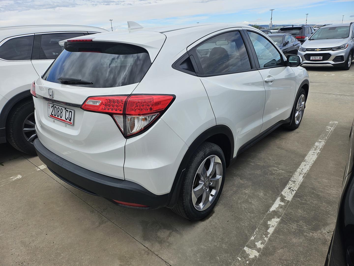 Honda HR-V 2021 — photo 2