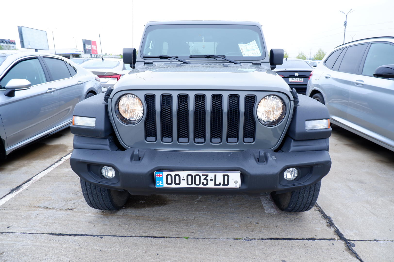Jeep Wrangler 2022 — photo 2
