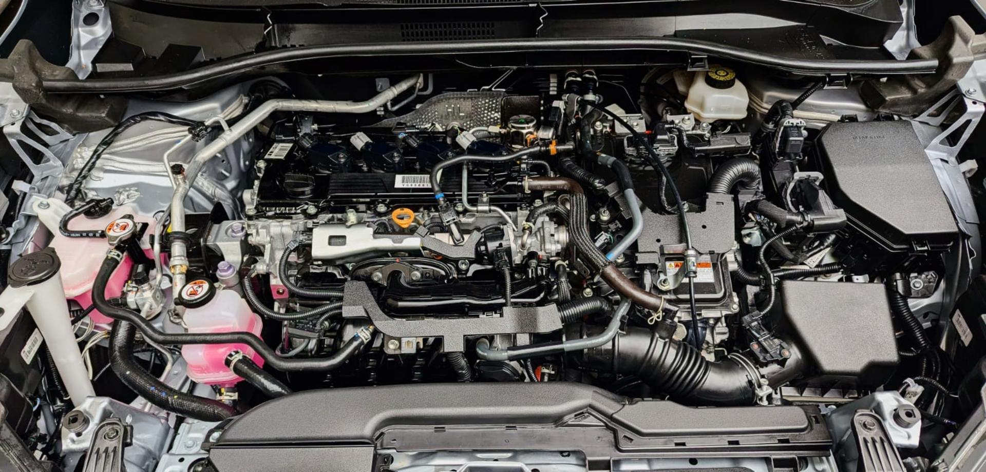Toyota Corolla Cross 2024 — photo 2