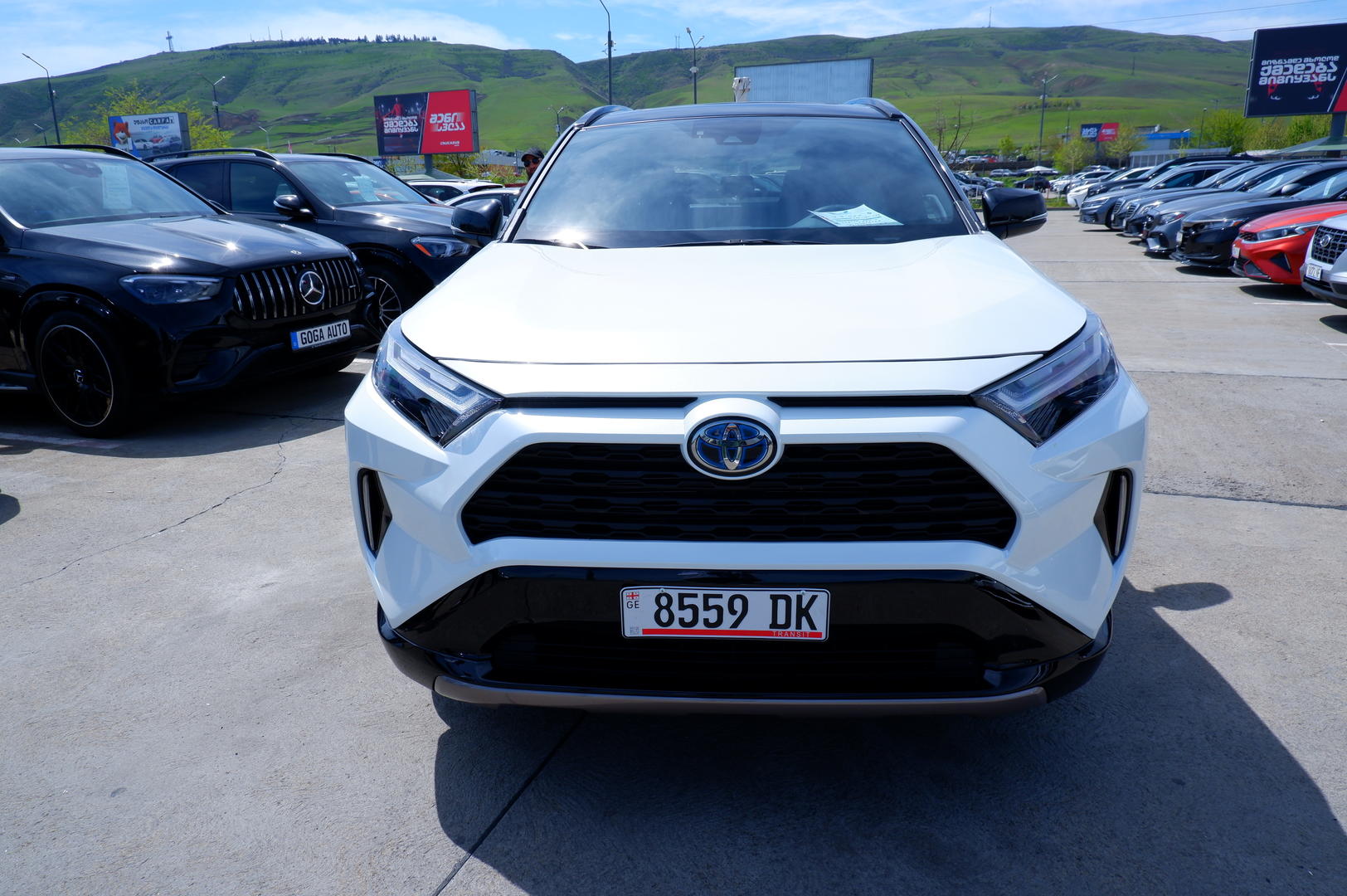 Toyota RAV 4 2023 — photo 2