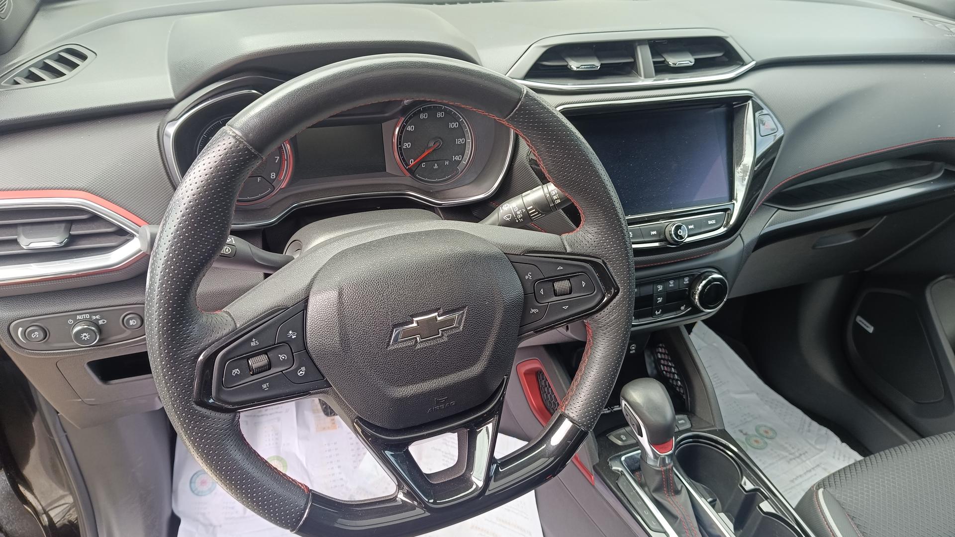 Chevrolet Trailblazer 2021 — photo 2
