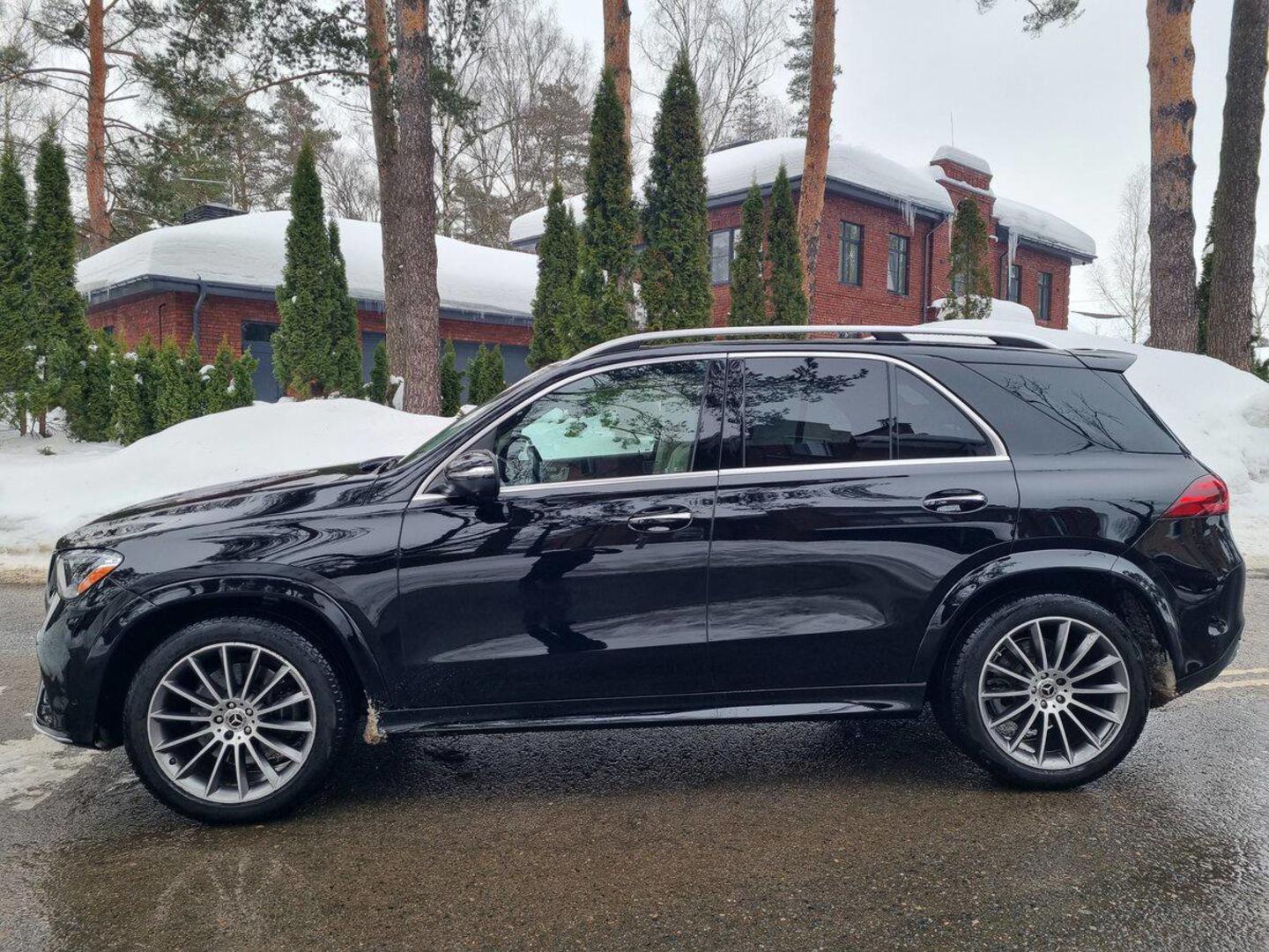 Mercedes-Benz GLE 350 2024 — photo 2