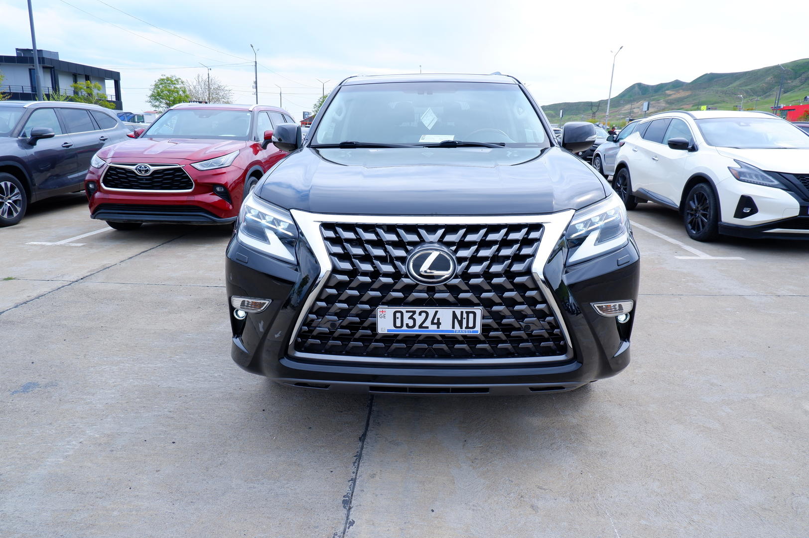Lexus GX 460 2017 — photo 2