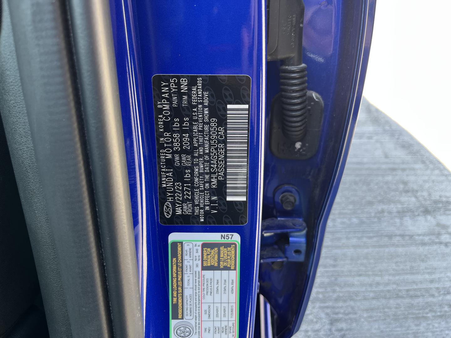 Hyundai Elantra 2023 — photo 2
