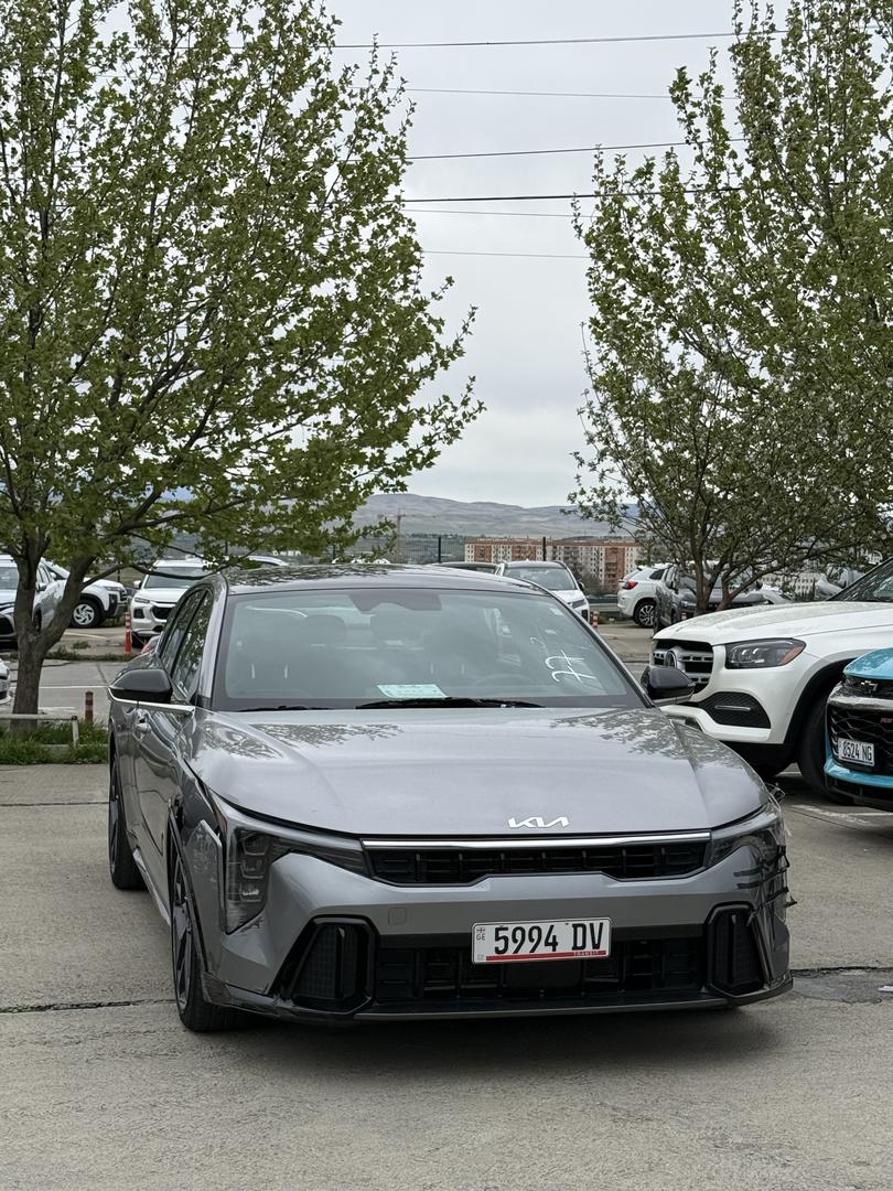 Kia K4