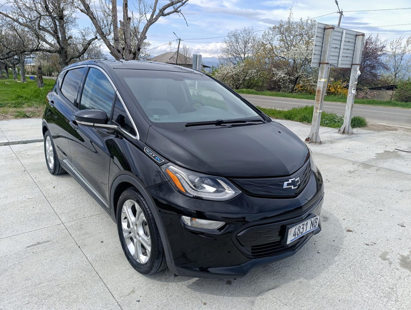 Chevrolet Bolt EV 2020 — photo 2