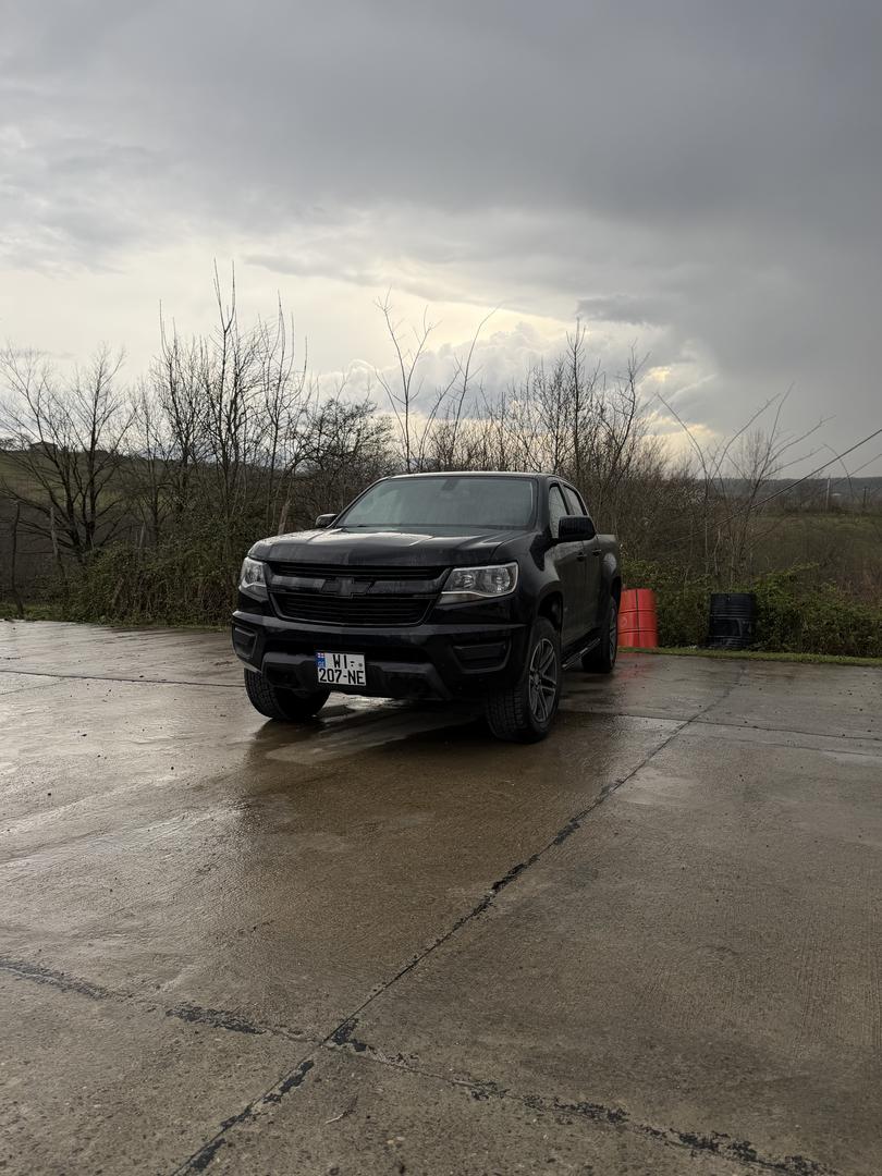 Chevrolet Colorado 2019 — photo 2