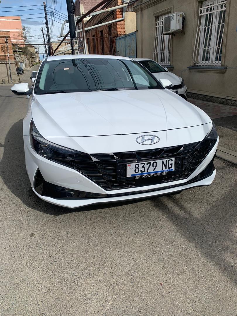 Hyundai avante 2022 — photo 2