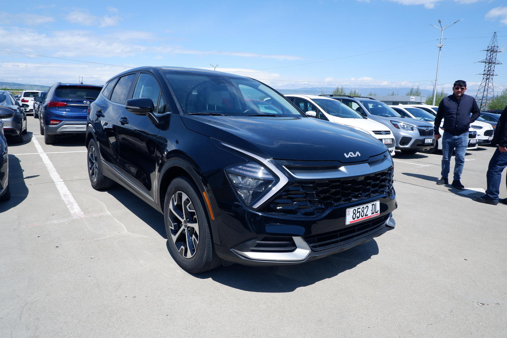 Kia Sportage 2023 — photo 2