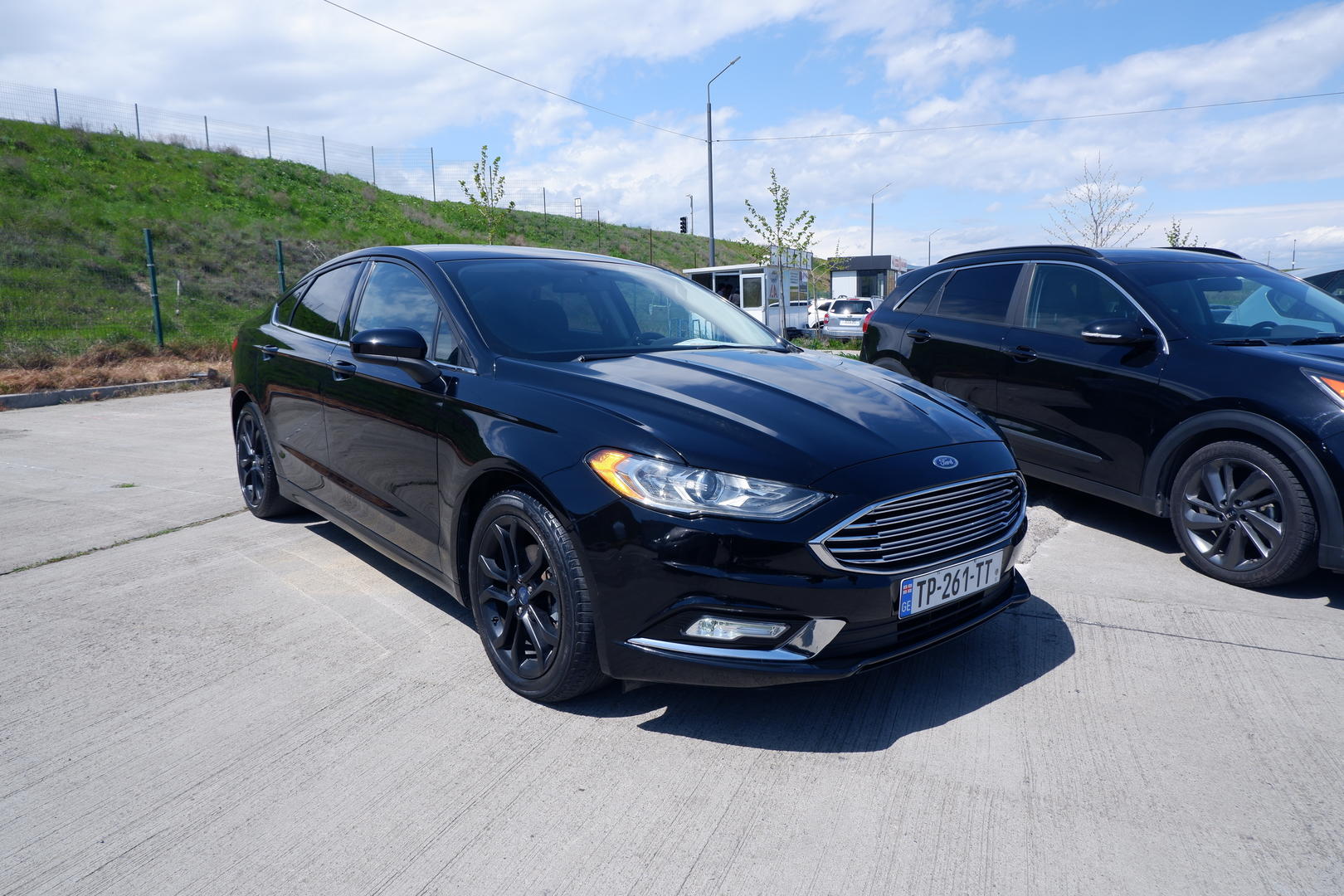 Ford Fusion 2018 — photo 2