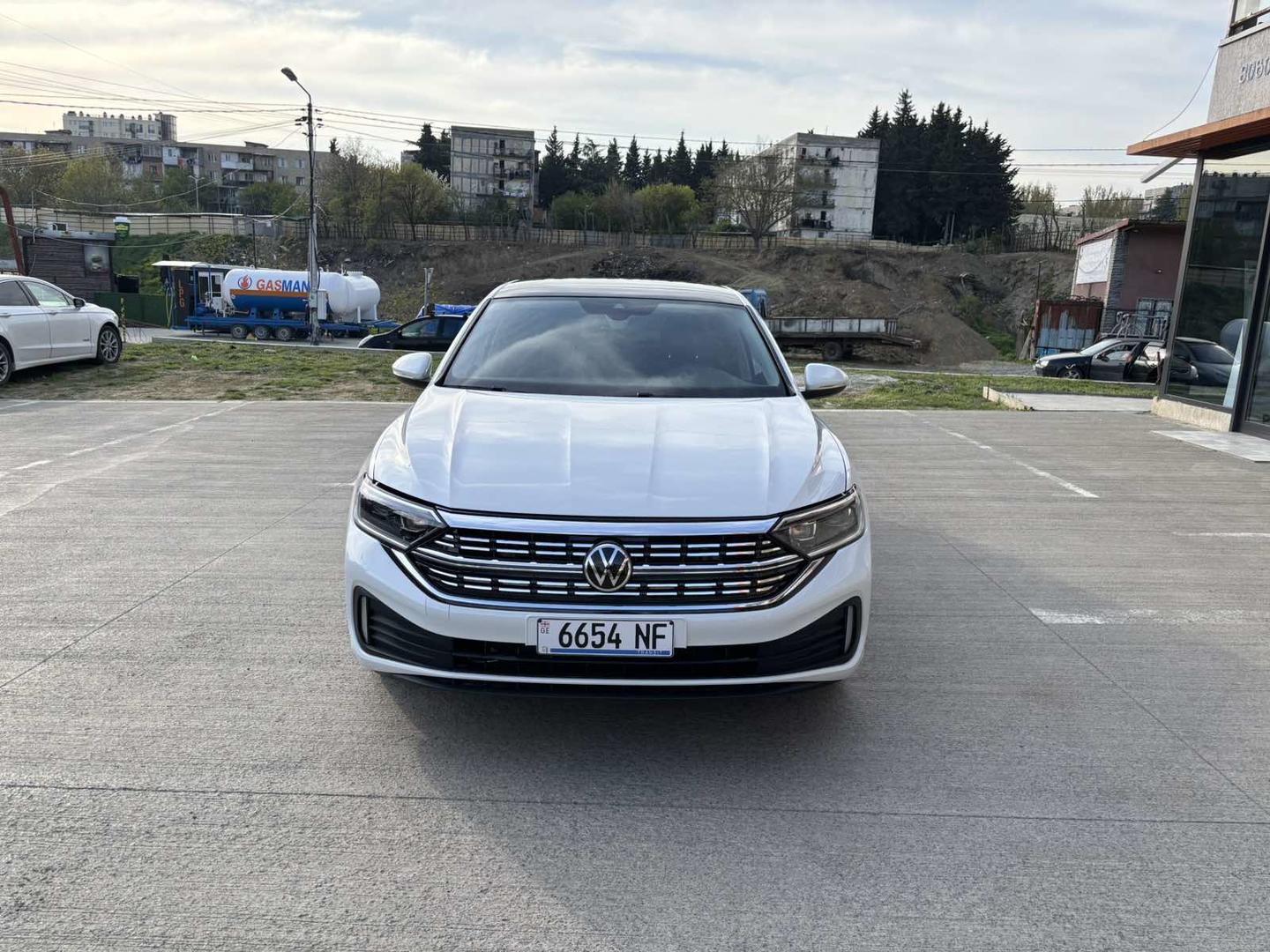 Volkswagen Jetta 2022 — photo 2